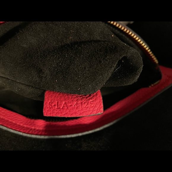 Celine Women’s Handbag: Luggage Phantom/Red
Medium - Picture 11 of 16